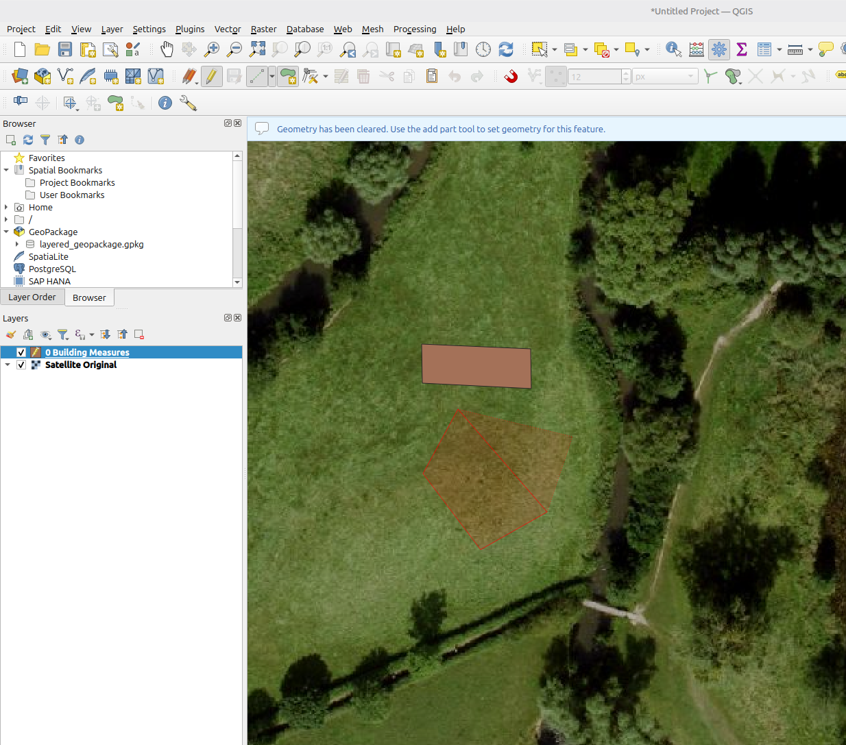 Drawing a new Measure building next to an existing one, with Satellite Original WMS as background.
